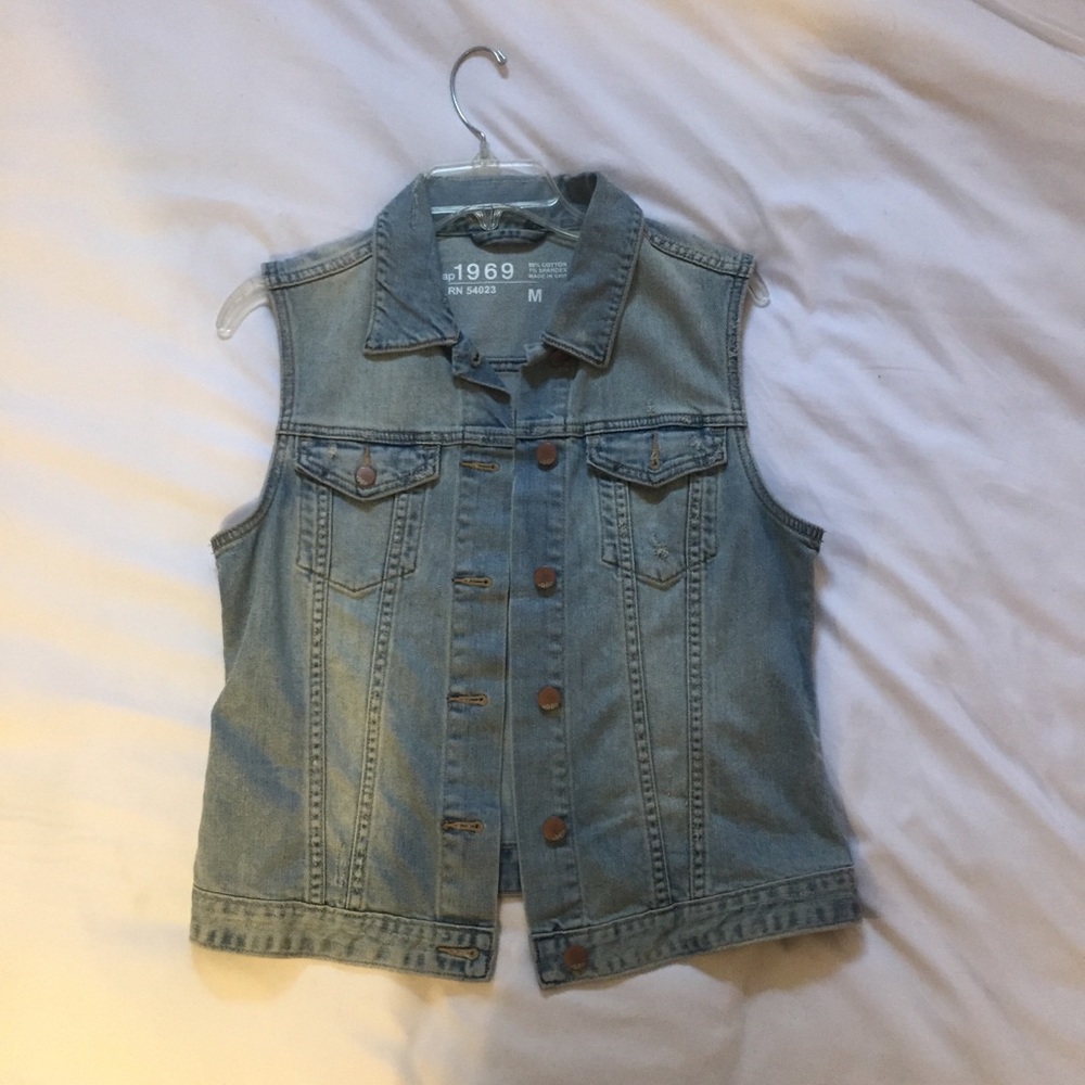 Light blue GAP jeans jacket vest